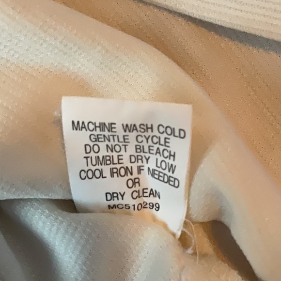 University of Wisconsin Polo Shirt - Picture 7 of 8